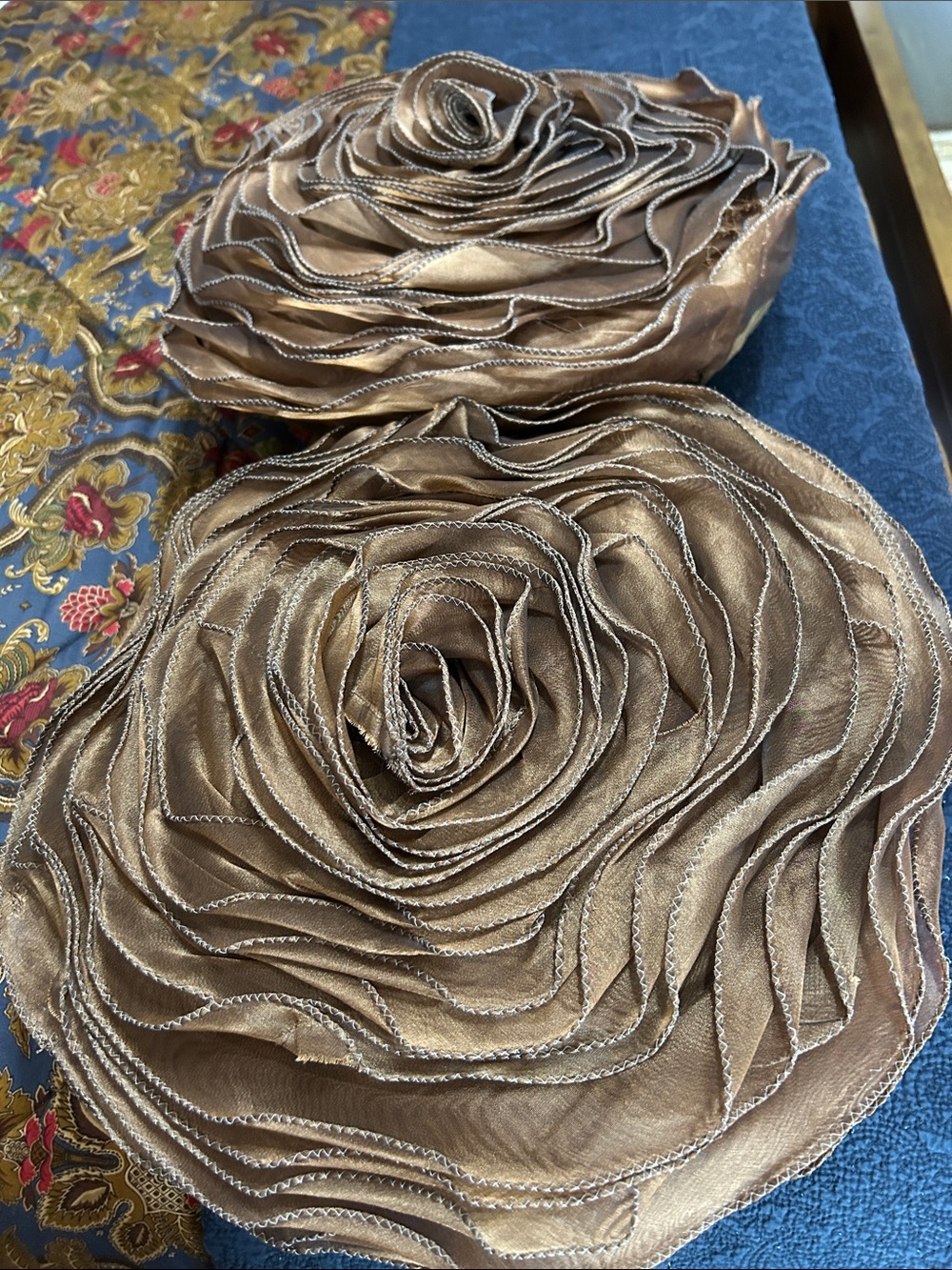 Bronze Rosette Fabric Accent Pillow Covers (Pair)